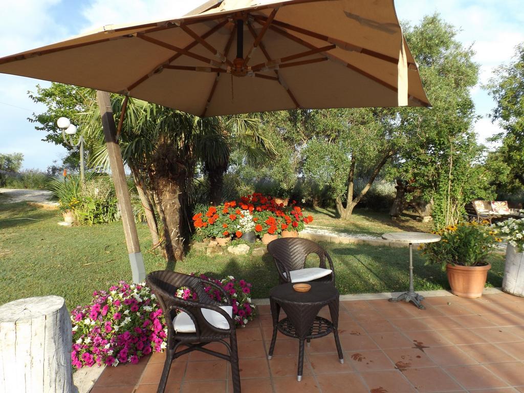Agriturismo San Giacomo Pitigliano Habitación foto